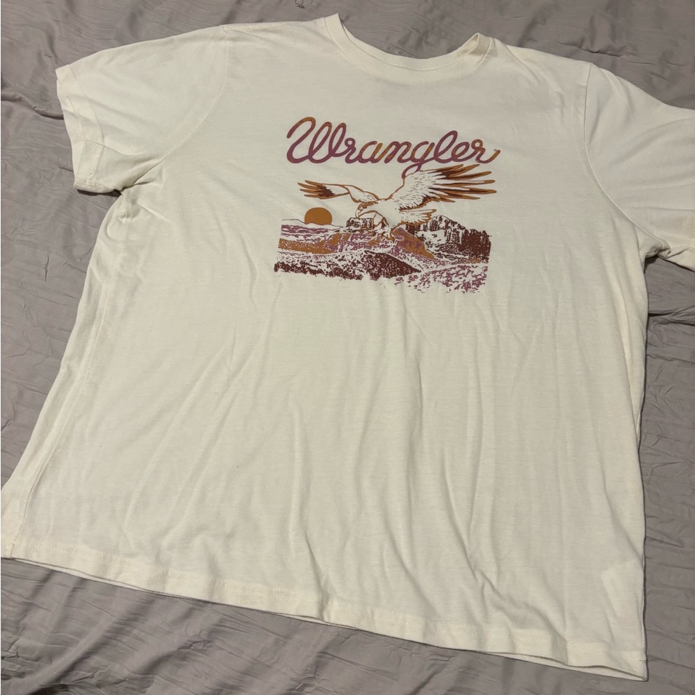 Wrangler women’s XL graphic tee